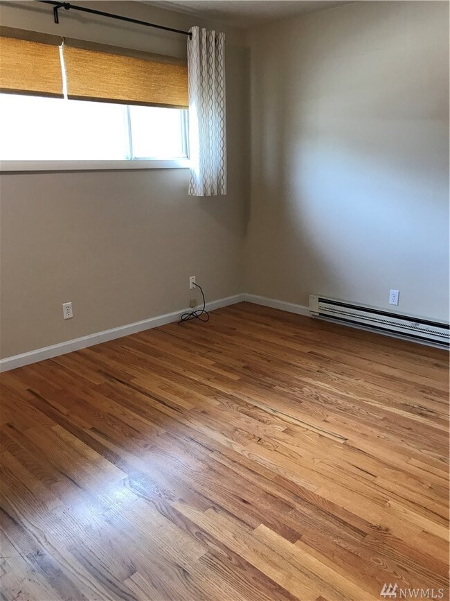 2631 Terry Ave, Longview, WA 98632 - photo 3