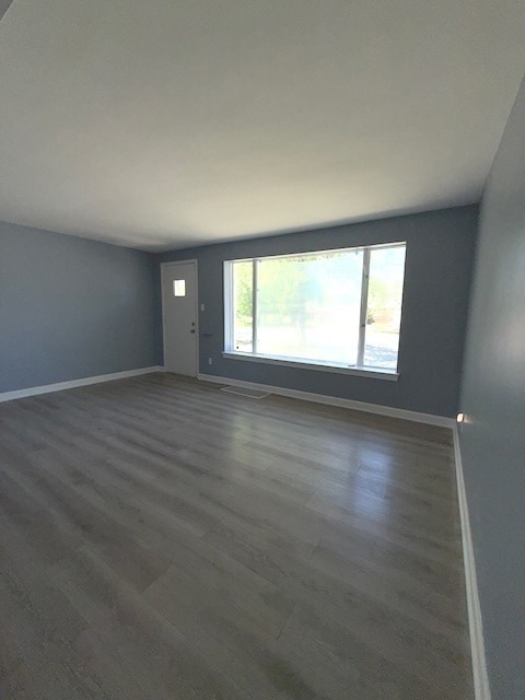 17745 Burnham Ave, Lansing, IL 60438 - photo 2