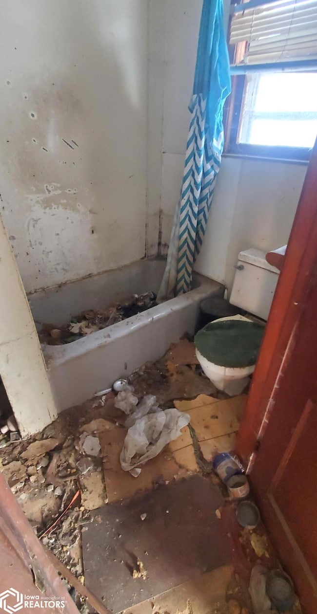 806 E 5th St, Atlantic, IA 50022 - photo 3