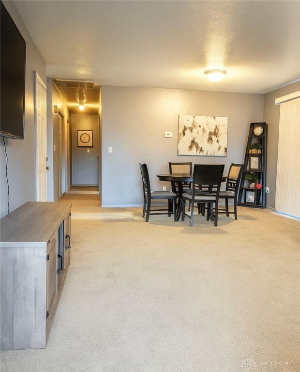 5015 Yalecrest Dr, Dayton, OH 45417 - photo 3