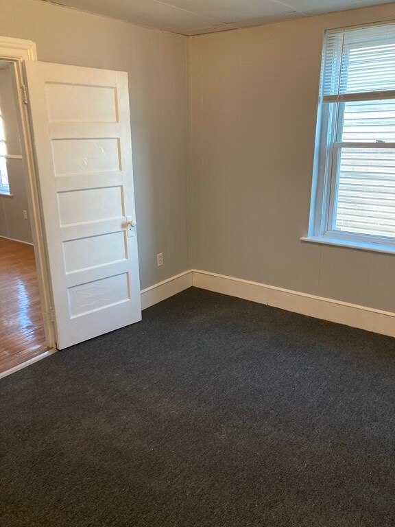 350 E Main St unit 3, Fall River, MA 02724 - photo 6