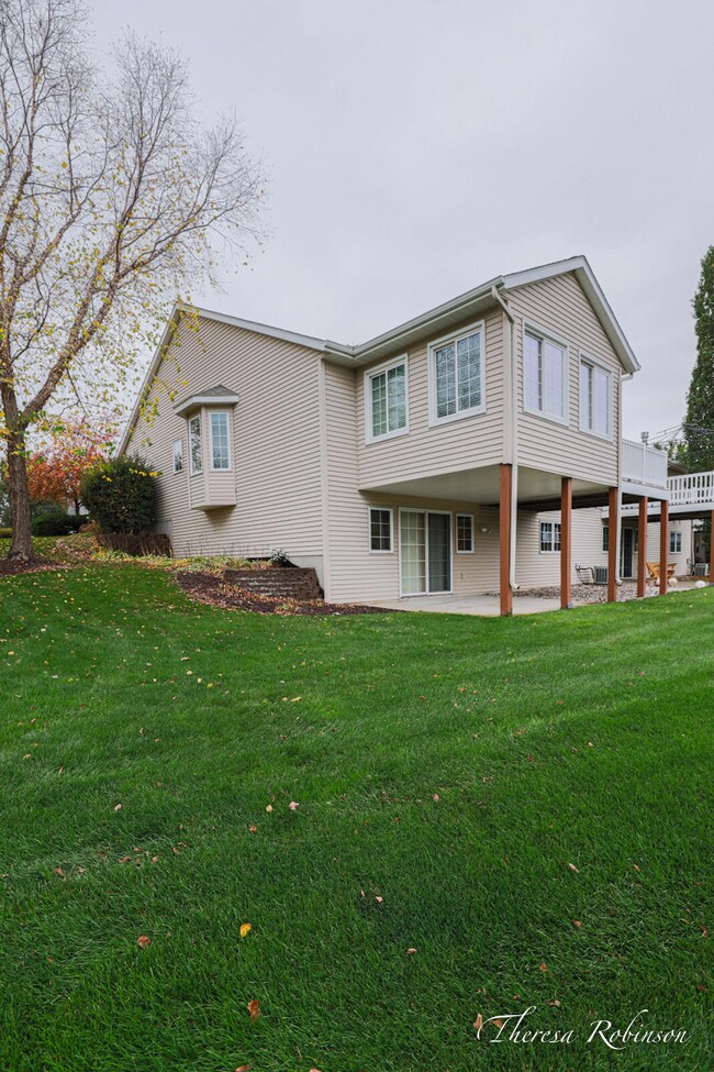6728 Gracepoint-03