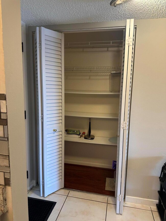 9355 SW 8th St unit 3110, Boca Raton, FL 33428 - photo 5