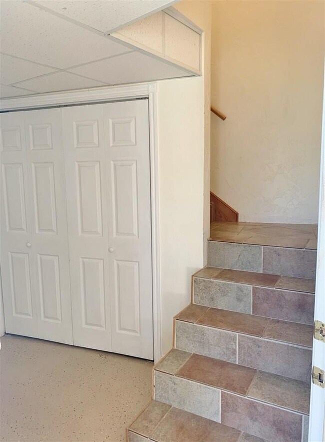 324 S Hilltop Rd, Apache, OK 73006 - photo 3