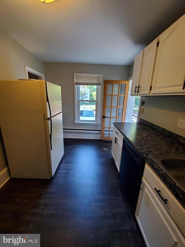 62-64 Pennell Rd, Media, PA 19063 - photo 6