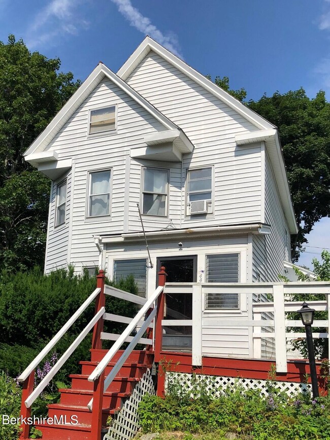 449 1/2 E Main St, North Adams, MA 01247 - photo 2