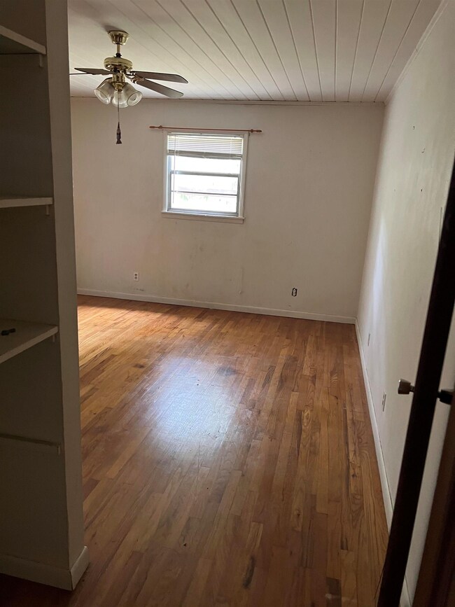 103 Purify Bay Rd, Crawfordville, FL 32327 - photo 6