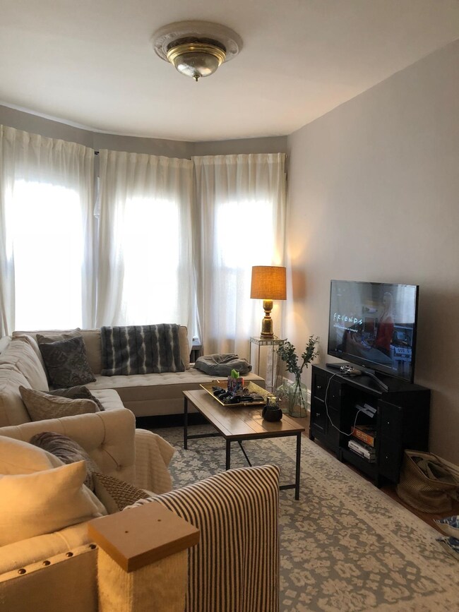 310 Academy St unit 2, Jersey City, NJ 07306 - photo 2