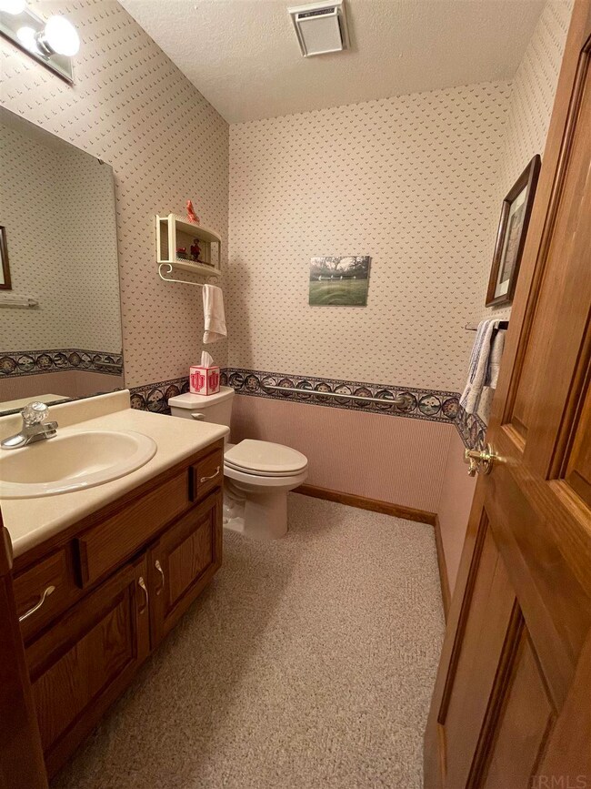 1405 Elm St, Auburn, IN 46706 - photo 5