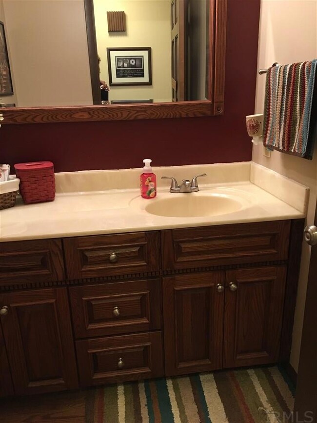 1105 Summit Ave, Bluffton, IN 46714 - photo 6