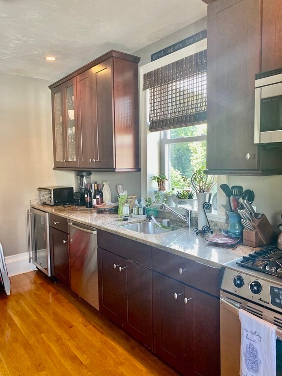 42 Van Winkle St unit 3, Dorchester Center, MA 02124 - photo 5