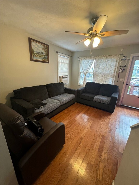 25 Atlas St unit 27, Providence, RI 02904 - photo 5