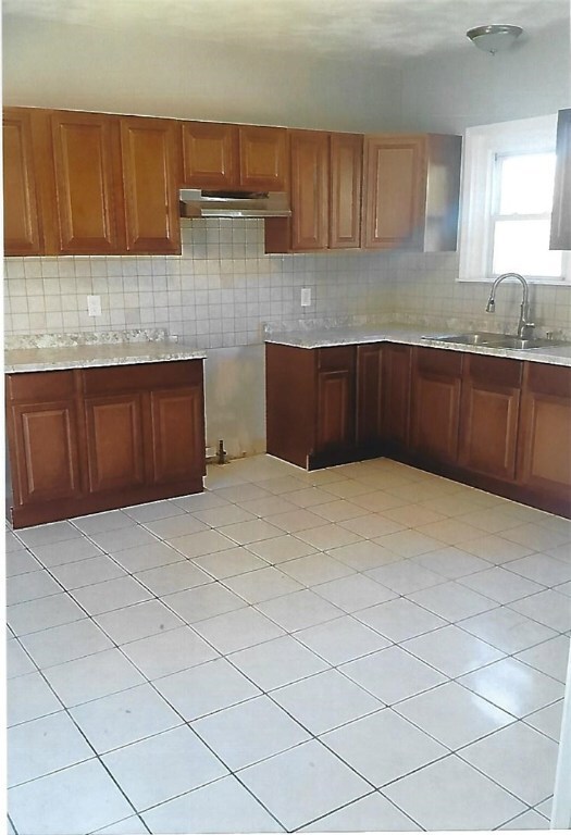 79 Randall St, Pawtucket, RI 02860 - photo 6