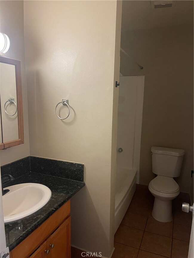 888 N Palm Ave unit 1, Upland, CA 91786 - photo 4