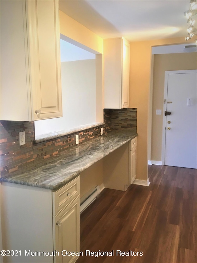 40 Meadow Green Cir unit G, Manalapan, NJ 07726 - photo 7