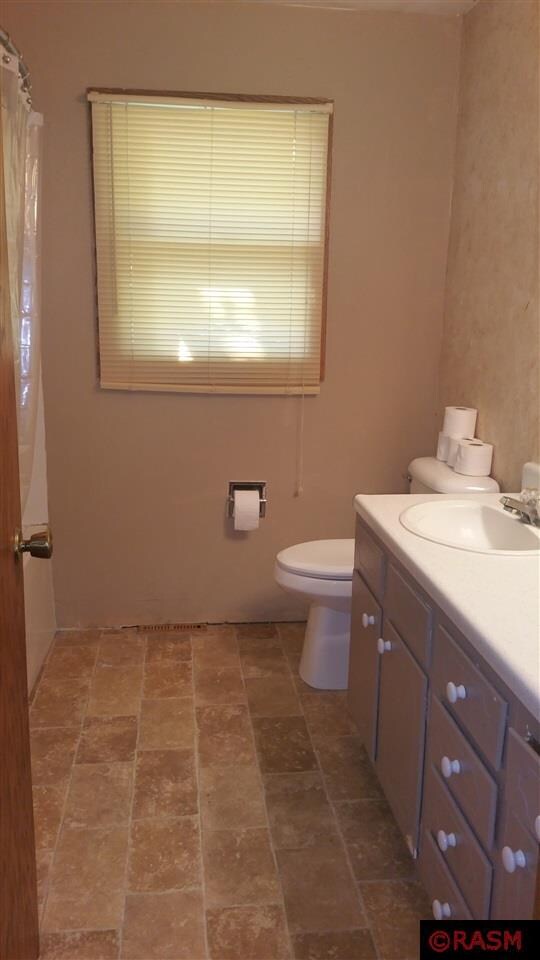 411 14th St N, New Ulm, MN 56073 - photo 6