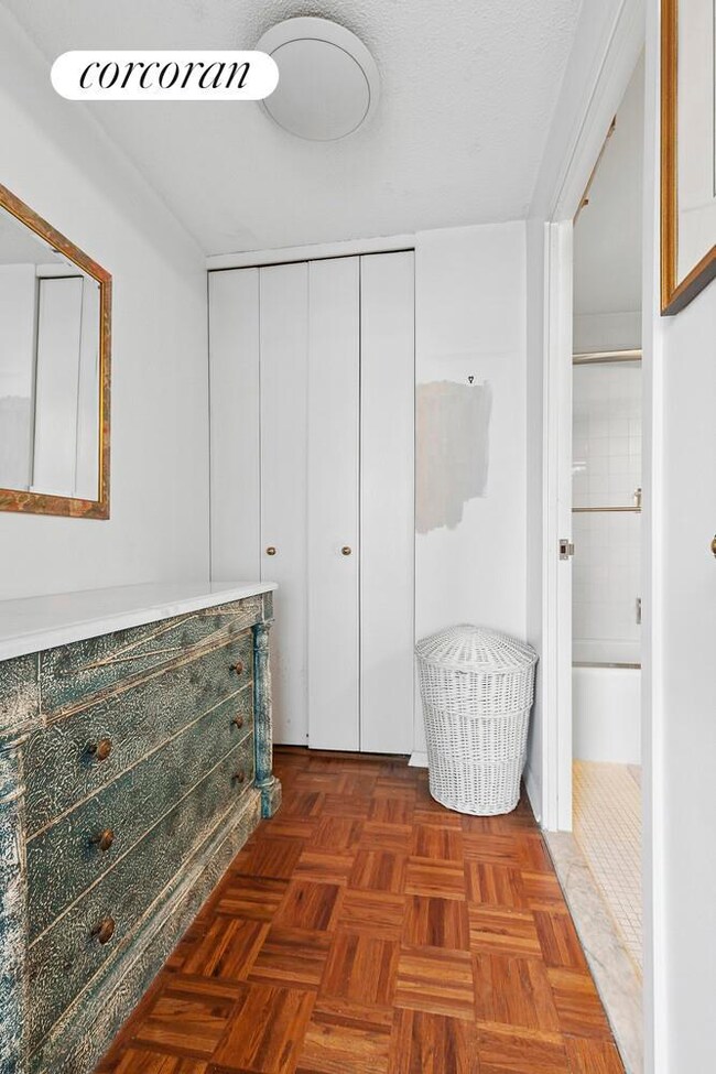 The Carlton Park Cooperative unit 22D, New York, NY 10128 - photo 5