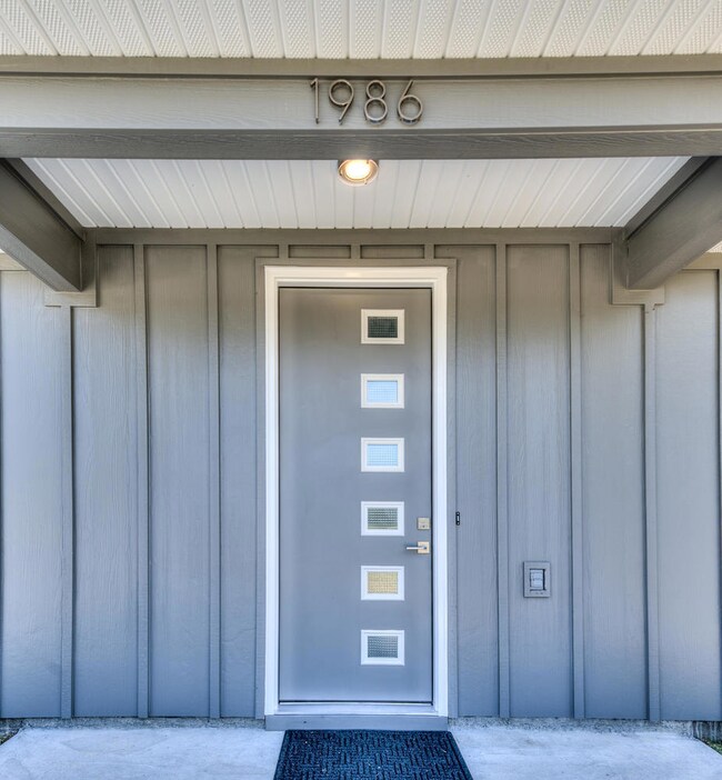 1986 Reagan Rd Navarre FL-large-006-002-