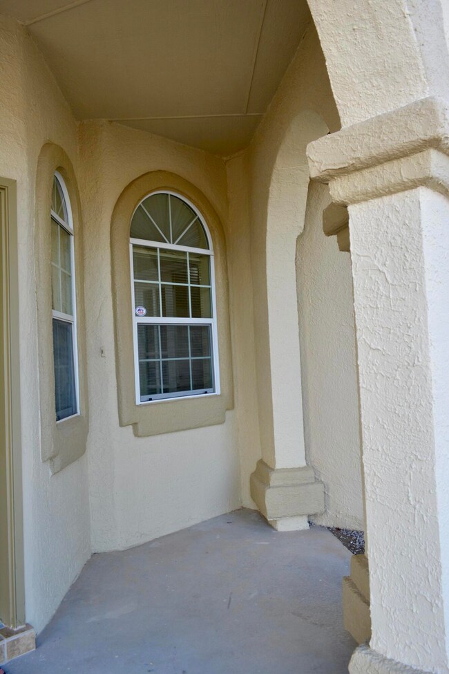 689 Desert Ash Dr, Horizon City, TX 79928 - photo 6