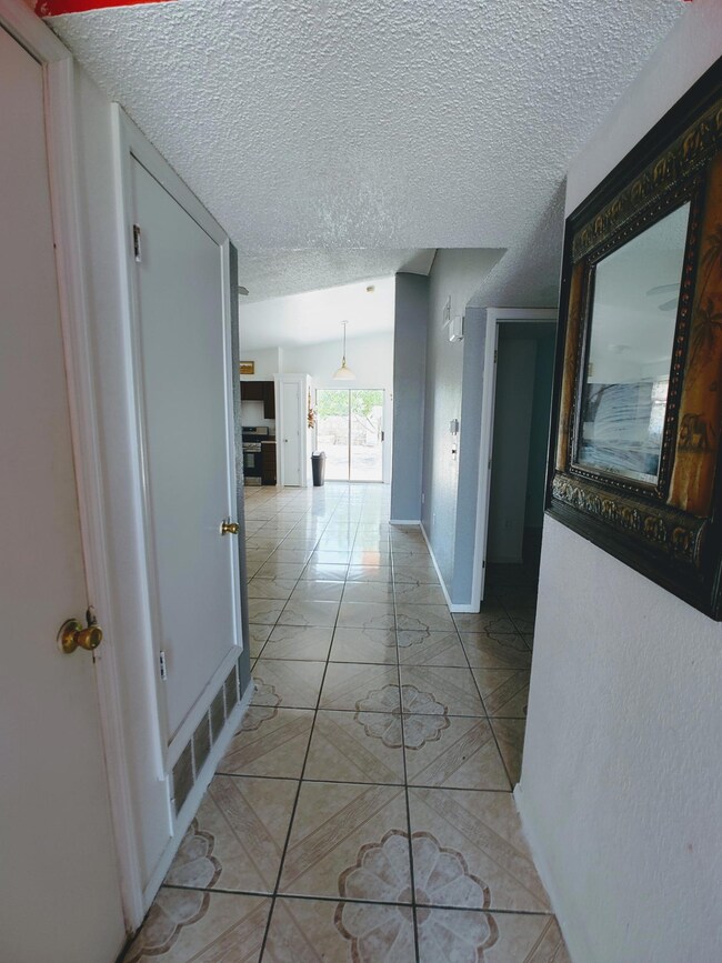 14584 Achim Dr, El Paso, TX 79928 - photo 4