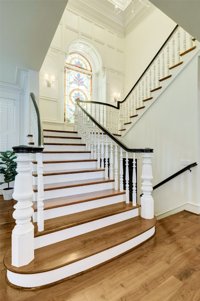 616 E 19th St, Houston, TX 77008 - photo 2