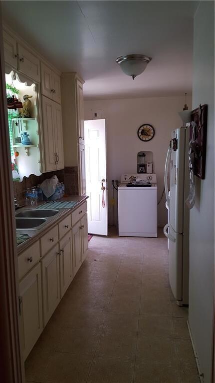 2708 N Copia St, El Paso, TX 79930 - photo 5