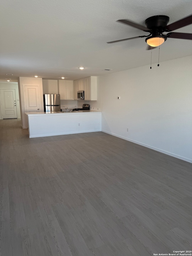 240 Ottawa Way, New Braunfels, TX 78130 - photo 4