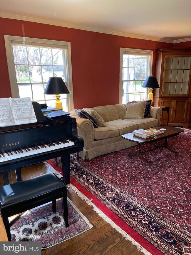 1044 Beech Ave, Hershey, PA 17033 - photo 4