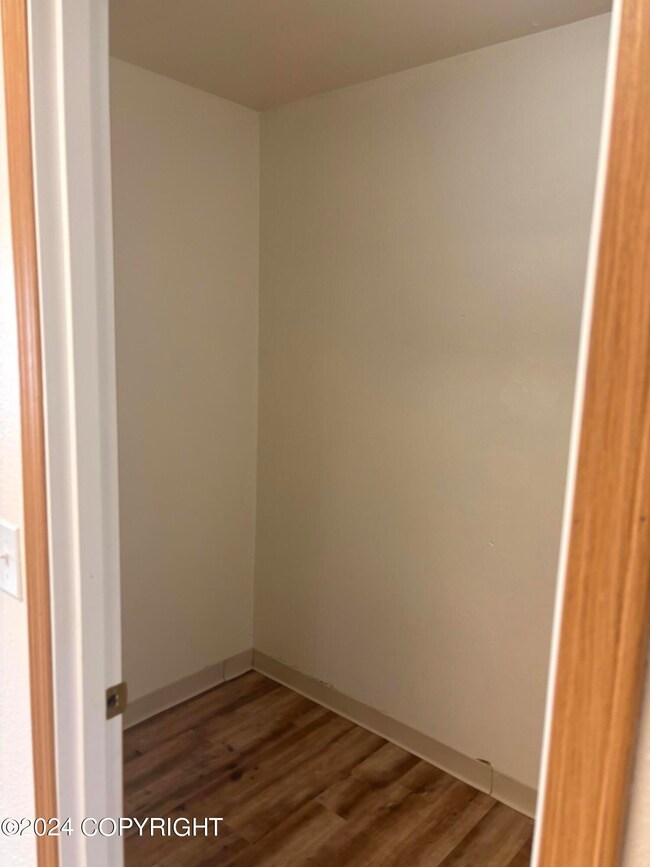 5300 Lake Otis Pkwy unit 6, Anchorage, AK 99507 - photo 7