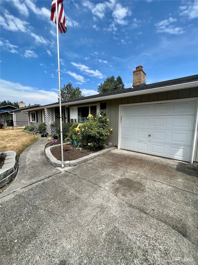 unlisted-address, Spanaway, WA 98387 - photo 2