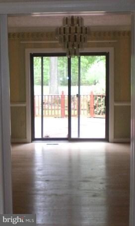 11305 Annabelle Dr, Swan Point, MD 20645 - photo 4