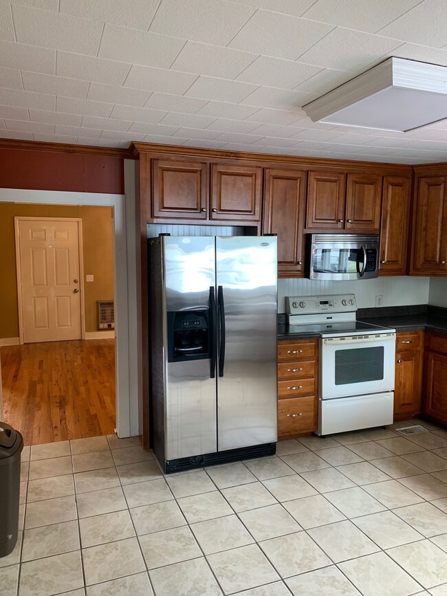 335 Sulphur Springs Rd, Shelbyville, TN 37160 - photo 5