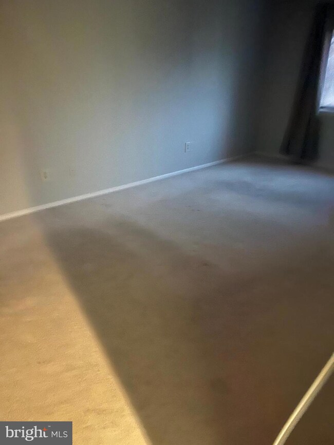 2903 Fallstaff Rd unit 408, Baltimore, MD 21209 - photo 6