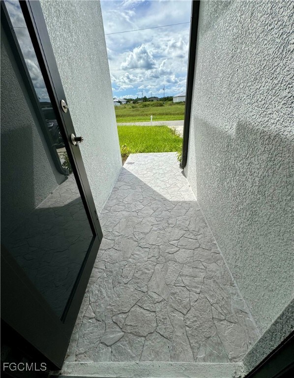 7029 Palpano Cir, Labelle, FL 33935 - photo 5