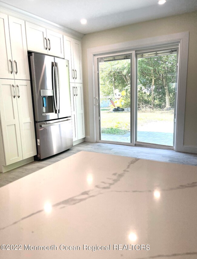 67 Warren Dr, Matawan, NJ 07747 - photo 3