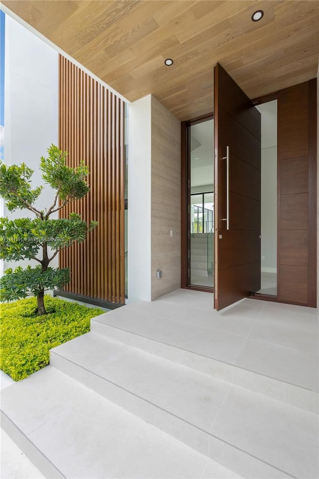 285 Woodcrest Rd, Key Biscayne, FL 33149 - photo 4