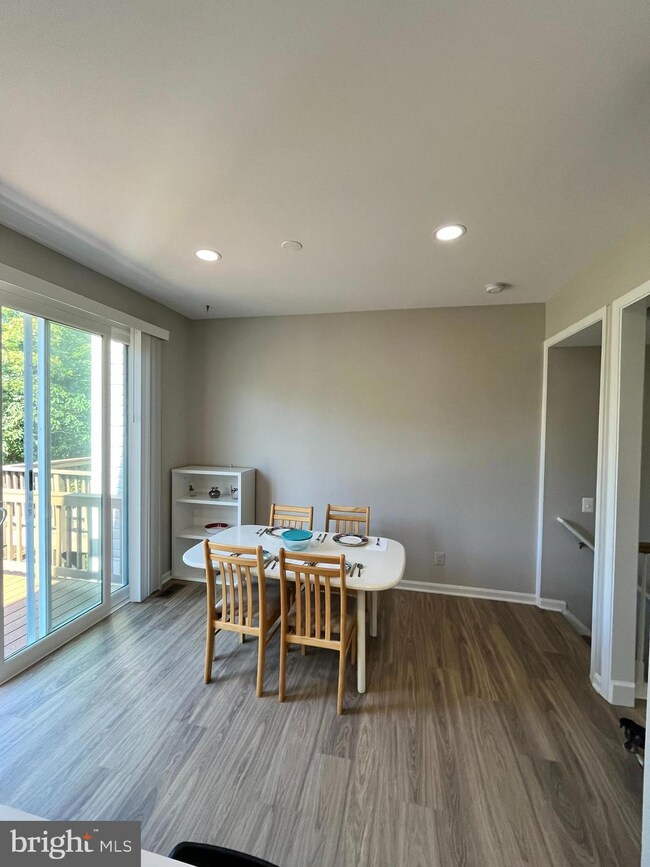 5106 Observation Way, Alexandria, VA 22312 - photo 6