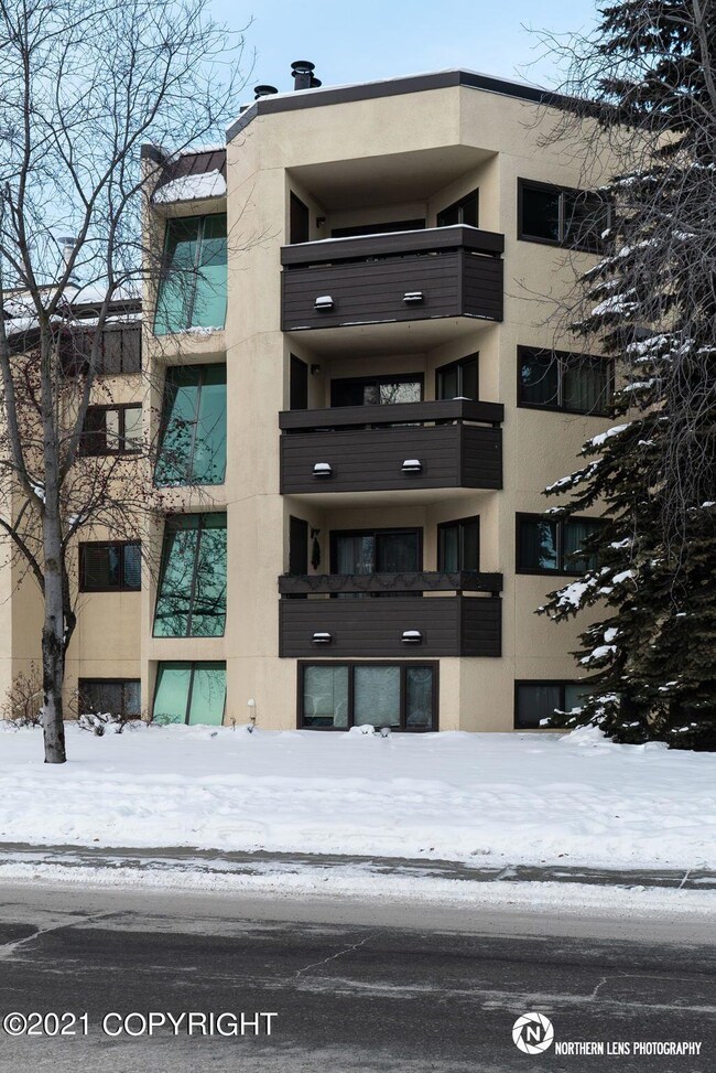 Exterior_5