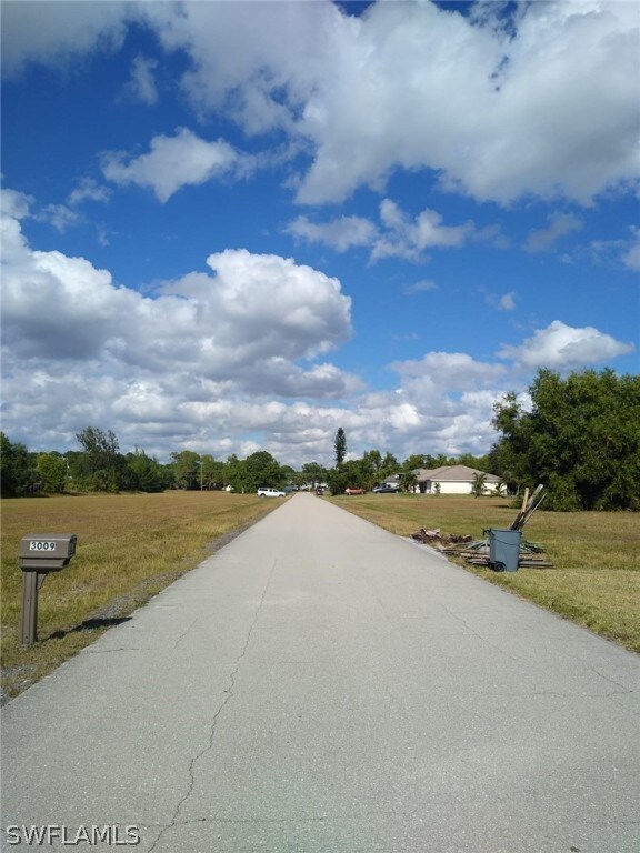 3008 NE 6th Ave, Cape Coral, FL 33909 - photo 5