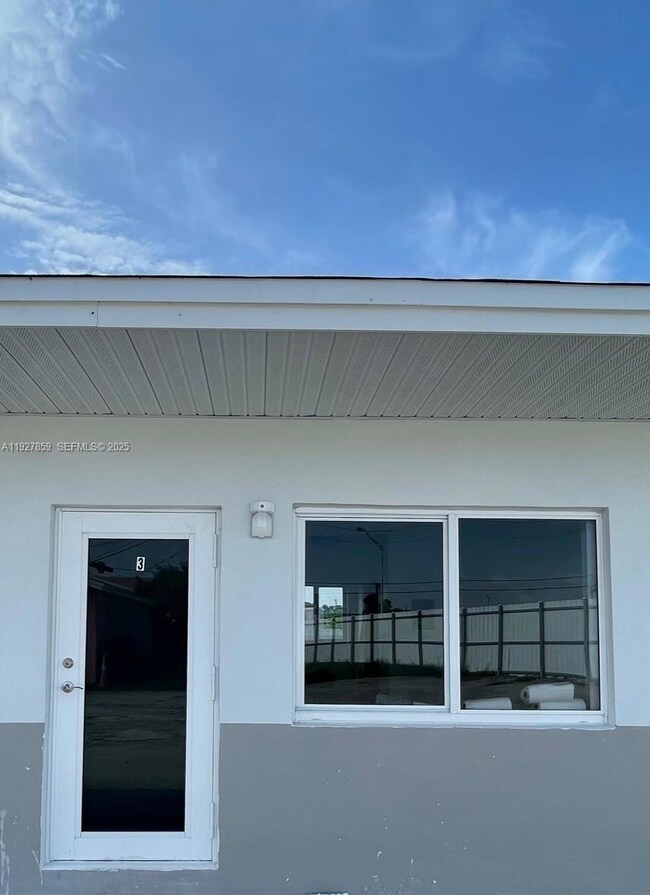 2196 Ali Baba Ave unit 8, Opa-Locka, FL 33054 - photo 2