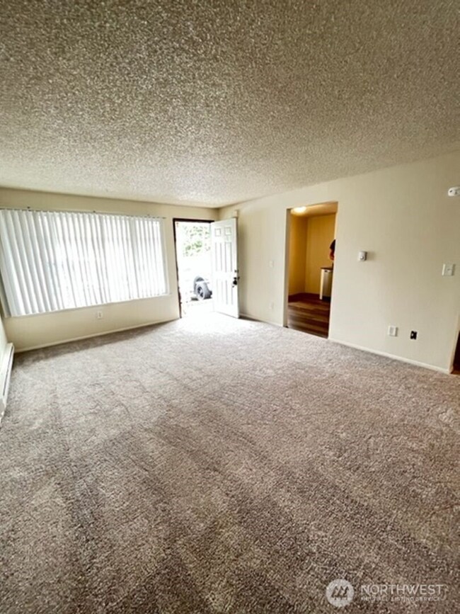 500 75th St SE unit 12, Everett, WA 98203 - photo 2