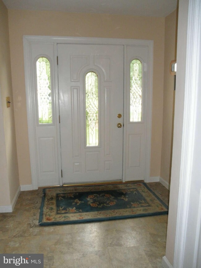 4511 Twinbrook Rd, Fairfax, VA 22032 - photo 3