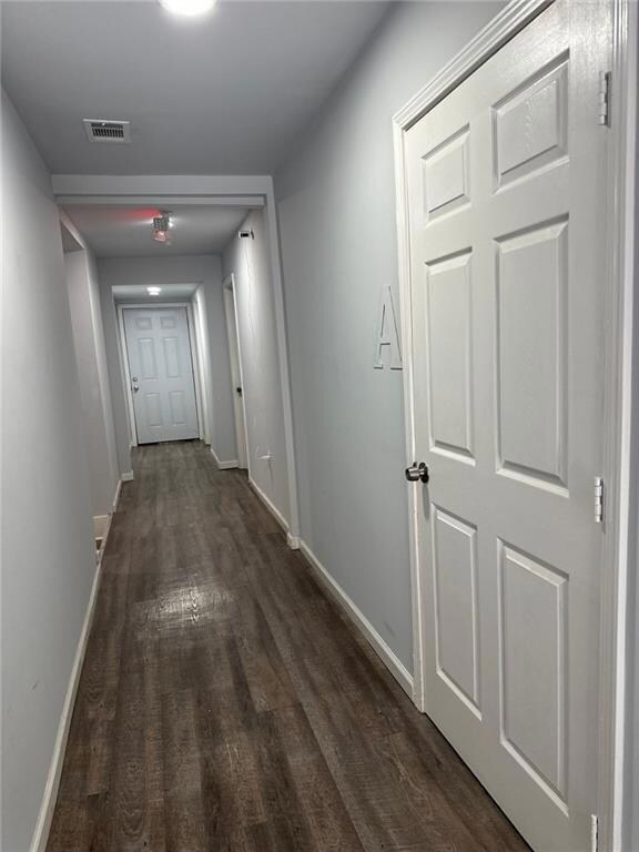 Front hallway entrance