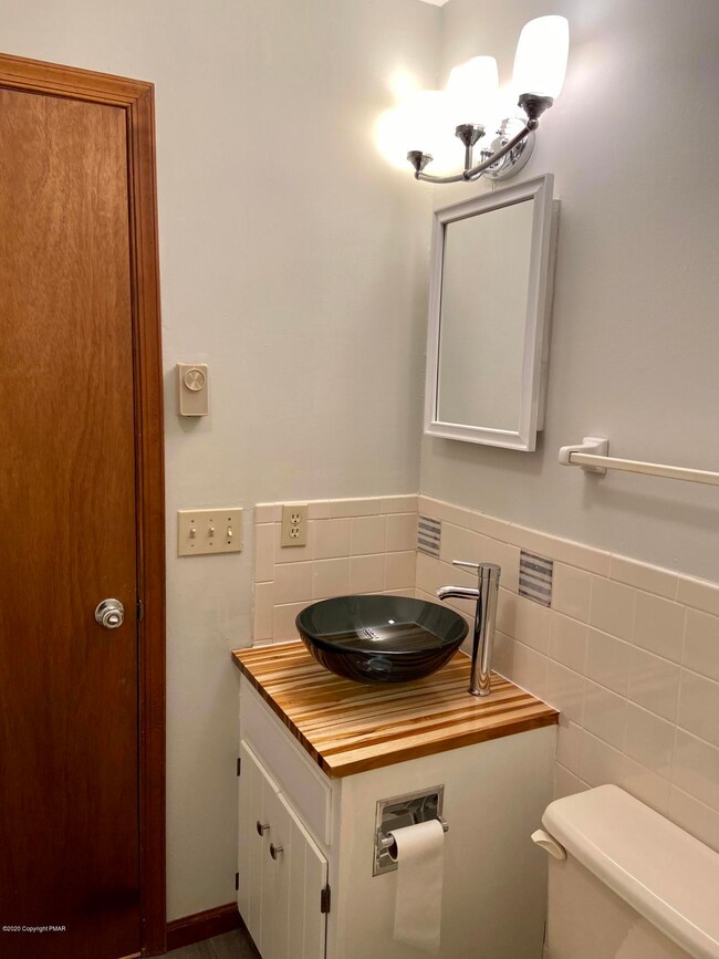 184 Longwoods Dr, Saylorsburg, PA 18353 - photo 6