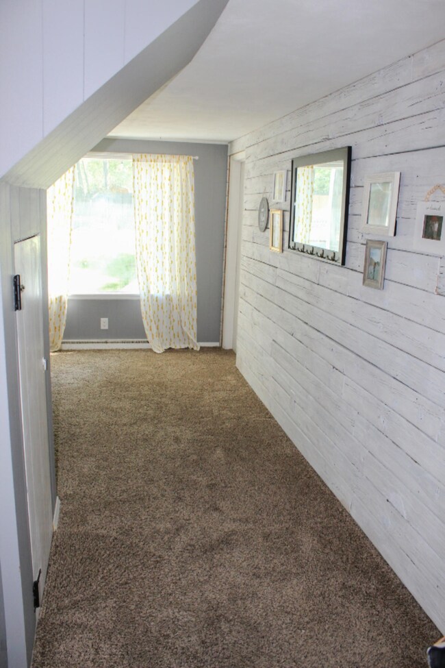 Entry way 4