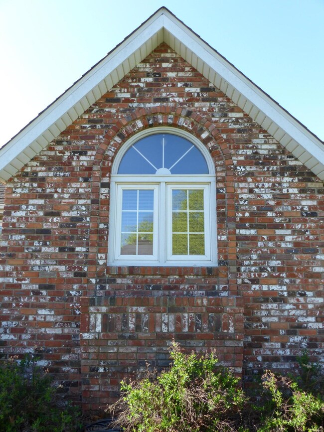 712 Wasson Dr, Nixa, MO 65714 - photo 4