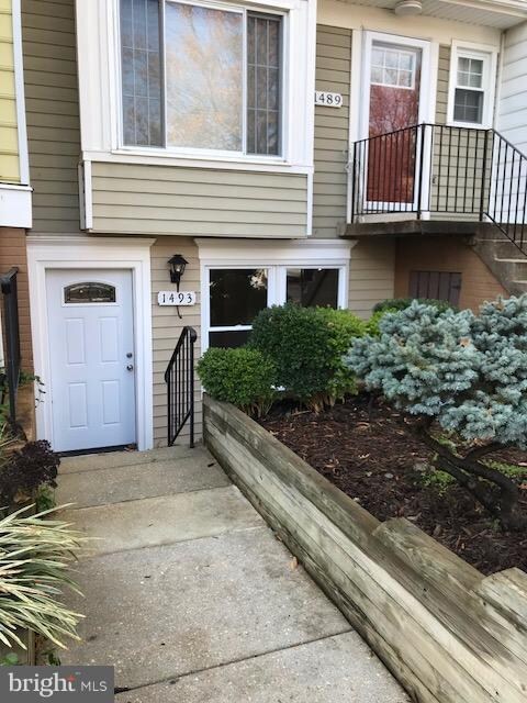 1493 Chatham Ct unit 63, Crofton, MD 21114 - photo 2