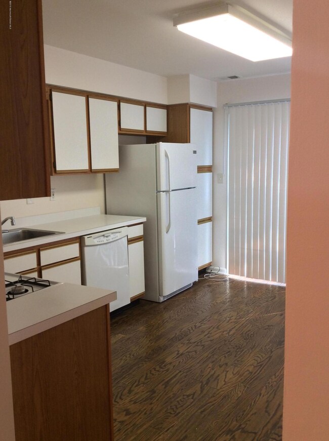 26 Daniele Dr, Ocean, NJ 07712 - photo 5