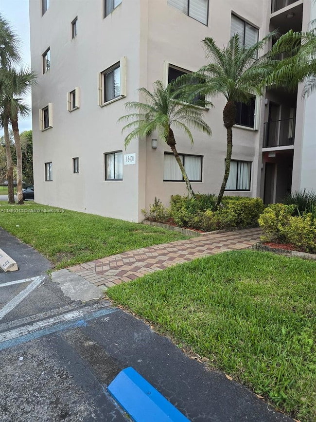8400 SW 133rd Avenue Rd unit 107, Miami, FL 33183 - photo 6