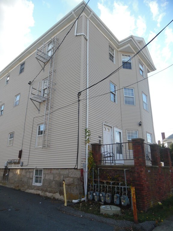 47 Brayton Ave unit 1N, Fall River, MA 02721 - photo 6